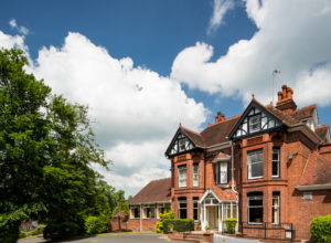 The red brick front of Mercure Bewdley The Heath Hotel